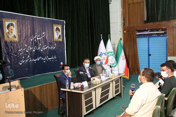 نشست خبری نقوی شهردار و اعضای شورای اسلامی شهر میبد‎‎