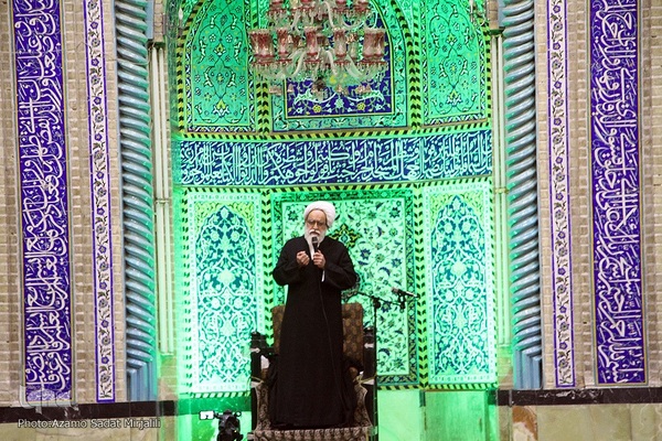 قرار بندگی؛ احیای شب نوزدهم رمضان در مسجد حظیره یزد