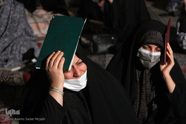 قرار بندگی؛ احیای شب نوزدهم رمضان در امامزاده سید جعفر محمد (ع) یزد