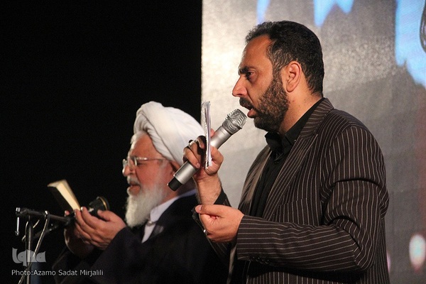 قرار بندگی؛ احیای شب نوزدهم رمضان در امامزاده سید جعفر محمد (ع) یزد