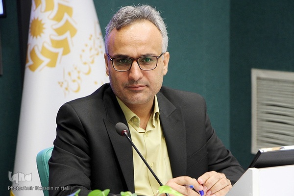 نشست خبری رفیعی مدیرکل نهاد کتابخانه‌های عمومی استان یزد‎‎