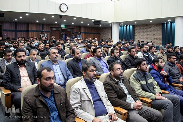 همایش تبیینی انقلاب اسلامی و دستاوردهای ارتش جمهوری اسلامی ایران در یزد‎‎