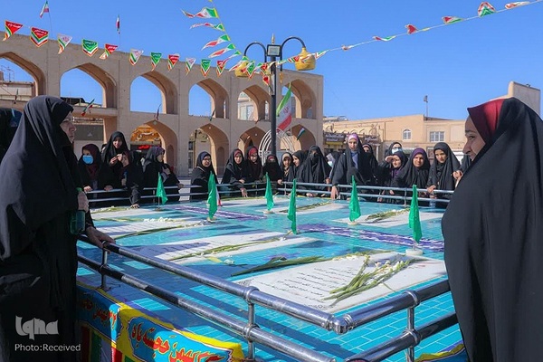 اجرای طرح «بوم‌گردی انقلاب» در یزد‎‎