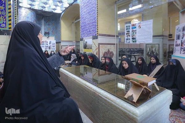 اجرای طرح «بوم‌گردی انقلاب» در یزد‎‎