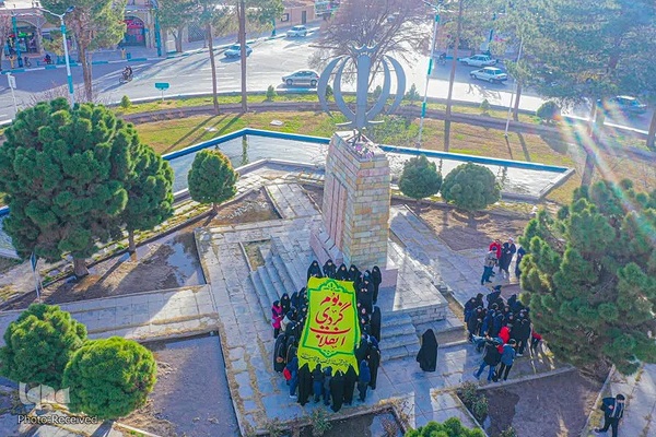 اجرای طرح «بوم‌گردی انقلاب» در یزد‎‎