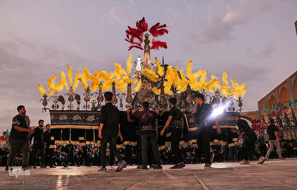 هیئت عزاداران خاص حسین(ع) در یزد