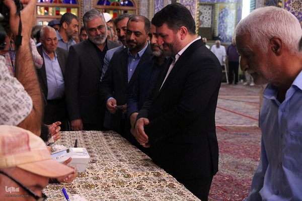حماسه حضور یزدی‌ها در آغازین ساعات انتخابات ریاست‌ جمهوری‎