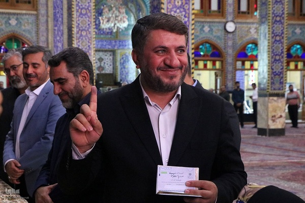 حماسه حضور یزدی‌ها در آغازین ساعات انتخابات ریاست‌ جمهوری‎