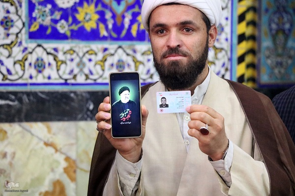 حماسه حضور یزدی‌ها در آغازین ساعات انتخابات ریاست‌ جمهوری‎