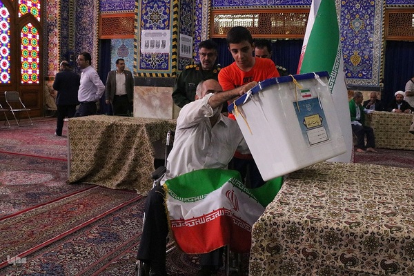 حماسه حضور یزدی‌ها در آغازین ساعات انتخابات ریاست‌ جمهوری‎