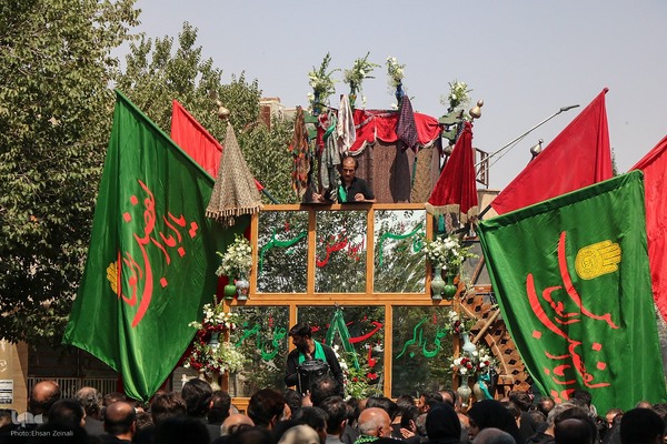 آیین نخل برداری هیئت حسینی نظرکرده یزد‎