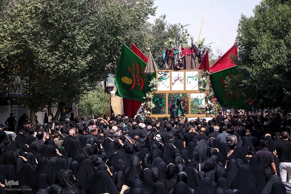 آیین نخل برداری هیئت حسینی نظرکرده یزد‎