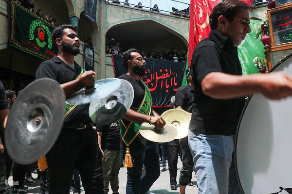 آیین نخل برداری هیئت حسینی نظرکرده یزد‎