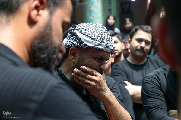 آیین نخل برداری هیئت حسینی نظرکرده یزد‎