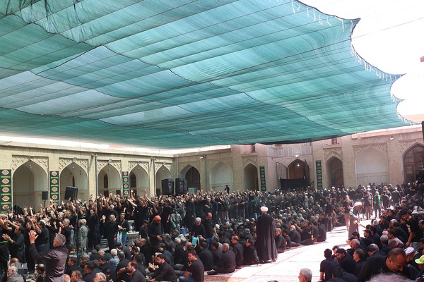 مراسم سنتی 13 محرم در مسجد ملااسماعیل یزد‎