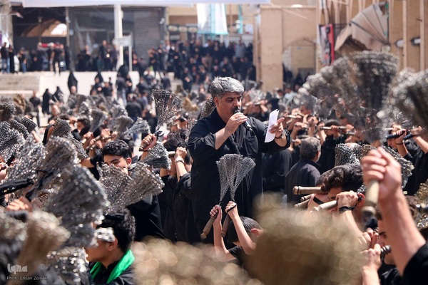 مراسم سنتی 13 محرم در مسجد ملااسماعیل یزد‎