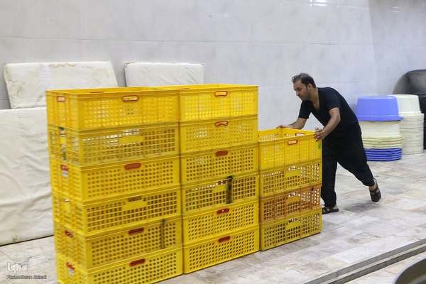 طبخ هفت هزار غذا همزمان با ظهر ۱۳ محرم در یزد‎