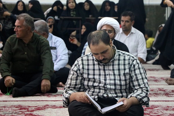 جشن میلاد پیامبر(ص) و کرسی تلاوت قرآن کریم در یزد