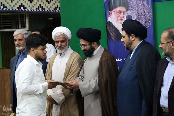 جشن میلاد پیامبر(ص) و کرسی تلاوت قرآن کریم در یزد