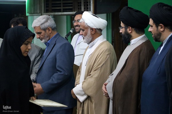 جشن میلاد پیامبر(ص) و کرسی تلاوت قرآن کریم در یزد