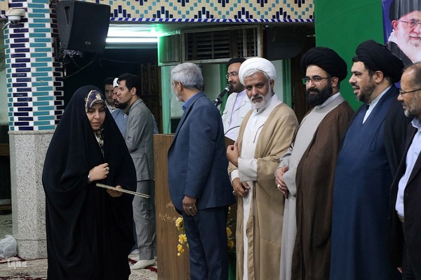 جشن میلاد پیامبر(ص) و کرسی تلاوت قرآن کریم در یزد