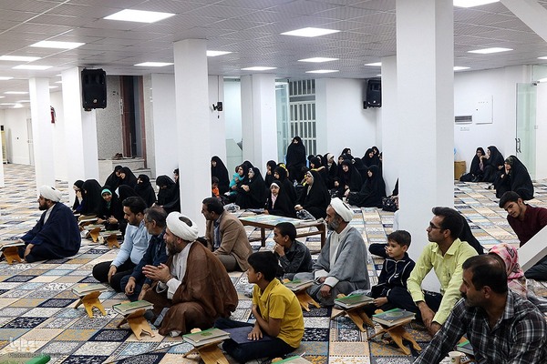 کرسی حفظ قرآن در یزد‎