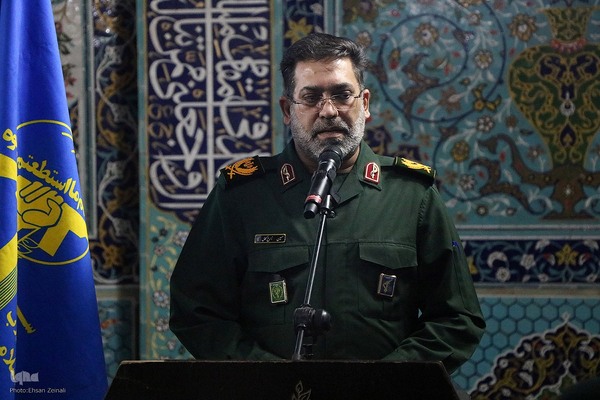 محفل قرآنی چلچراغ آیه‌ها در یزد‎