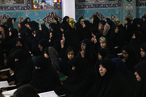 محفل قرآنی چلچراغ آیه‌ها در یزد‎