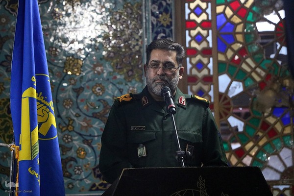 محفل قرآنی چلچراغ آیه‌ها در یزد‎