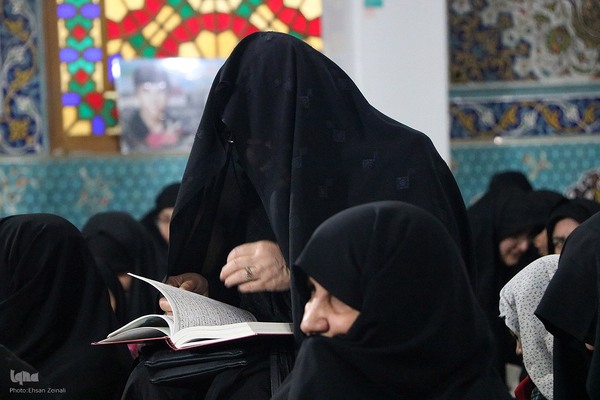 محفل قرآنی چلچراغ آیه‌ها در یزد‎