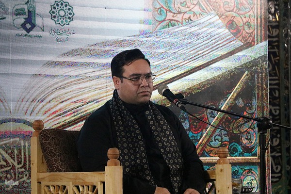 محفل قرآنی چلچراغ آیه‌ها در یزد‎