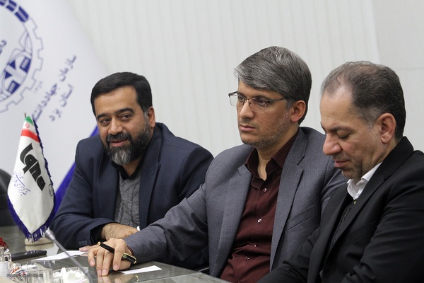 میزگرد ایکنا یزد به مناسبت هفته قرآن، عترت و نماز در مدارس‎