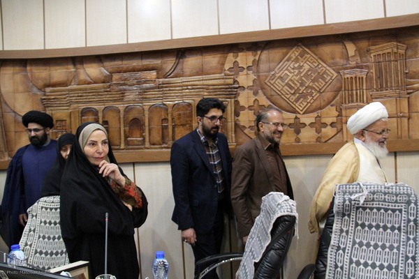 اولین جلسه علنی شورای اسلامی یزد در سال ۱۴۰۴