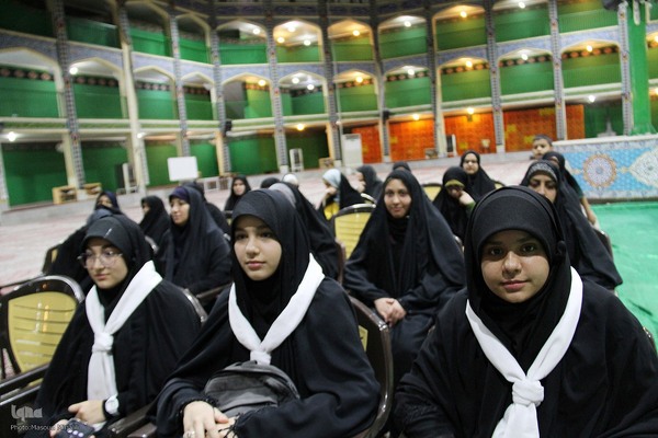 تجلیل از برترین‌های مسابقه زندگی با آیه‌ها در یزد