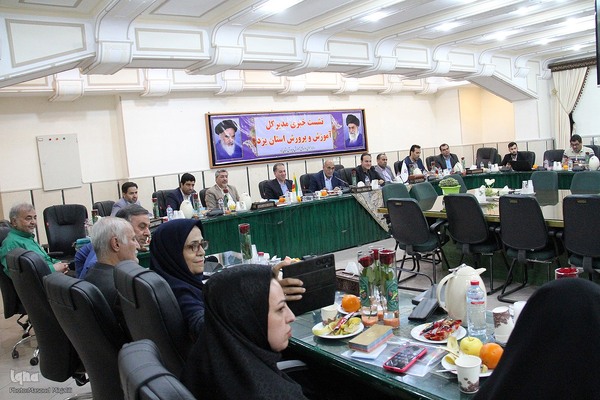 نشست خبری مدیرکل آموزش و پرورش یزد