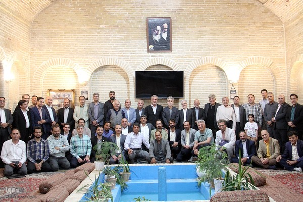 نشست خبری نماینده مردم یزد و اشکذر در مجلس شورای اسلامی