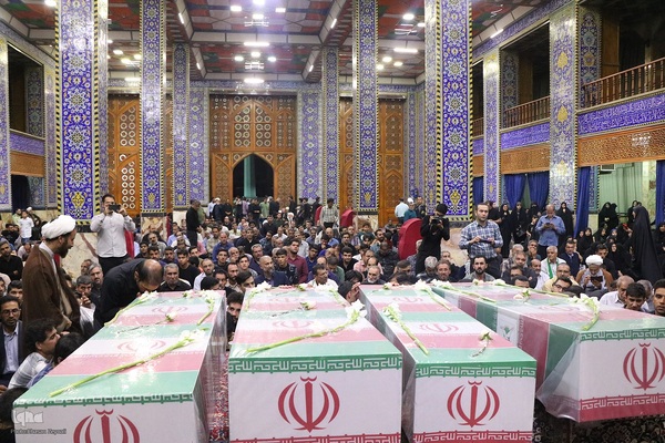 مراسم وداع با شهدای حمله رژیم صهیونیستی به یزد