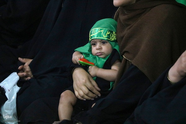 مراسم شیرخوارگان حسینی در یزد