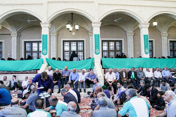 سخنرانی در خانه الحیات شاهدیه یزد بمناسبت آغاز امامت امام زمان (عج)