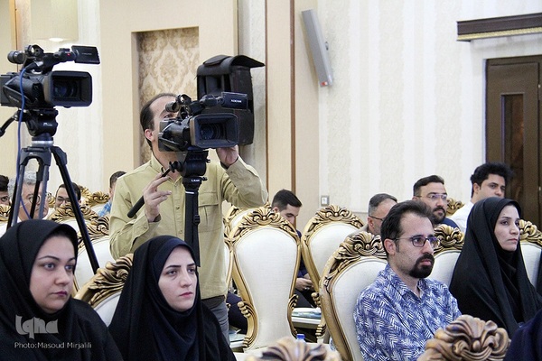 نشست خبری مدیرعامل آبفا استان یزد با همراهی مدیر روابط عمومی آبفا کشور