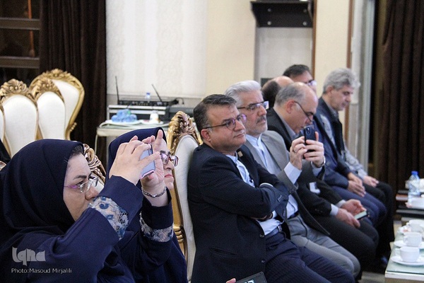 نشست خبری مدیرعامل آبفا استان یزد با همراهی مدیر روابط عمومی آبفا کشور