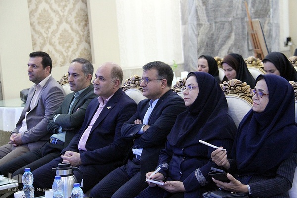 نشست خبری مدیرعامل آبفا استان یزد با همراهی مدیر روابط عمومی آبفا کشور