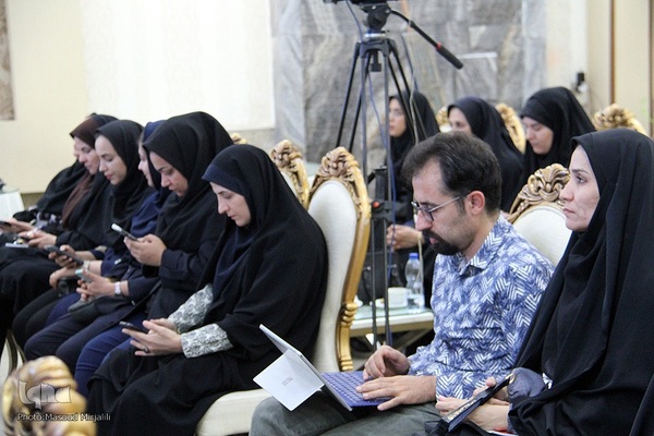 نشست خبری مدیرعامل آبفا استان یزد با همراهی مدیر روابط عمومی آبفا کشور