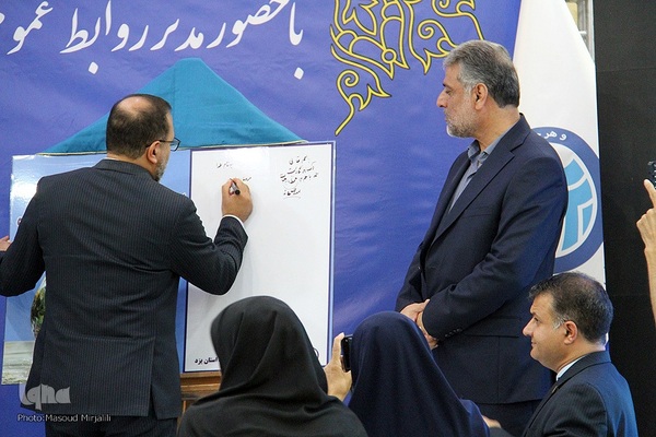 نشست خبری مدیرعامل آبفا استان یزد با همراهی مدیر روابط عمومی آبفا کشور