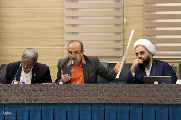 نشست نماینده ولی فقیه در استان و استاندار یزد با فعالان قرآنی‎