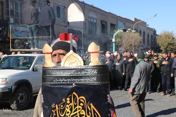 تشییع شهدای گمنام در یزد‎