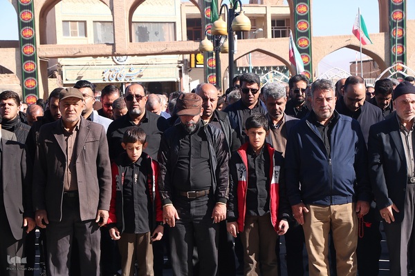 تشییع شهدای گمنام در یزد‎