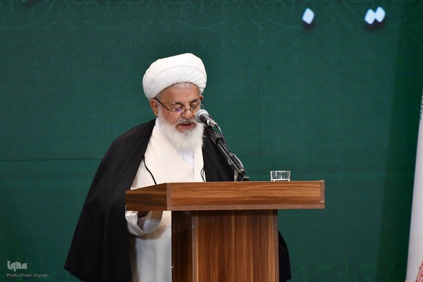 نشست رئیس قوه قضاییه با نمایندگان اقشار مختلف استان یزد‎