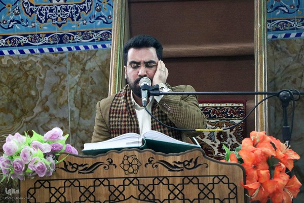 محفل ماهیانه انس با قرآن نوجوانان و جوانان یزدی