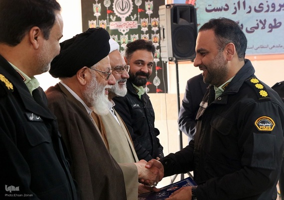 اولین همایش تخصصی نهج البلاغه انتظامی در یزد‎